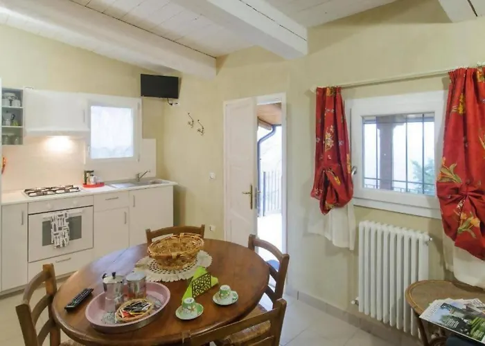 בית נופש Tenuta Sant'apollinare *